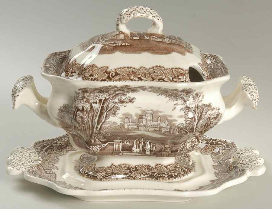 Vista Brown (No Trim) Sauce Boat & Lid with Underplate by Mason's-1