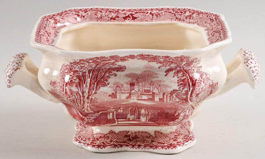 Vista Pink (No Trim) Sauce Boat No Lid by Mason's-1