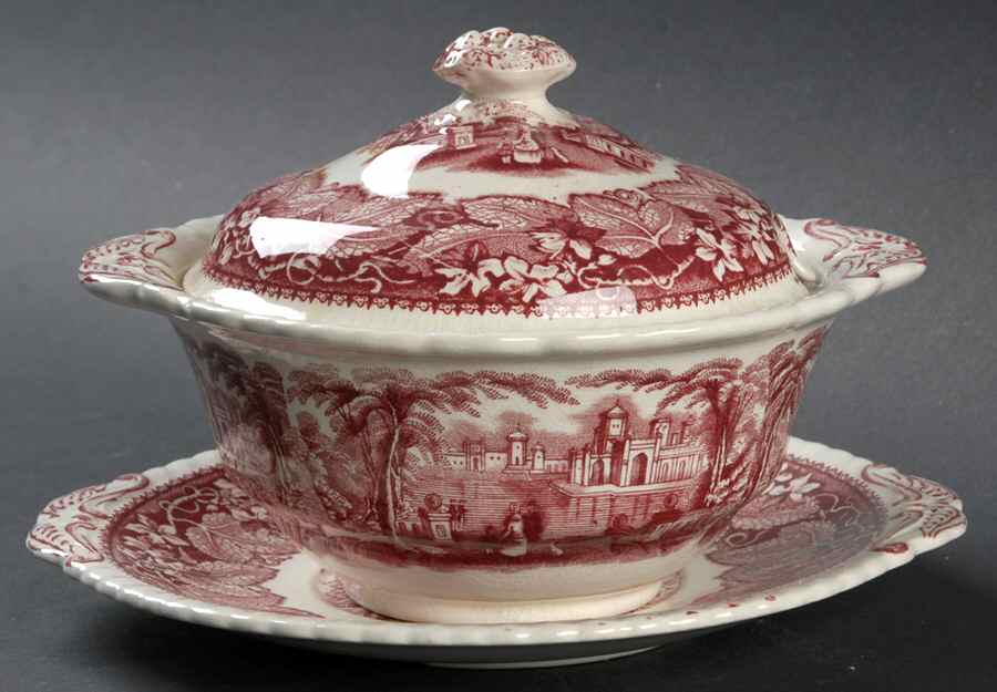 Vista Pink (No Trim) Sauce Boat & Lid & Underplate by Mason's-1