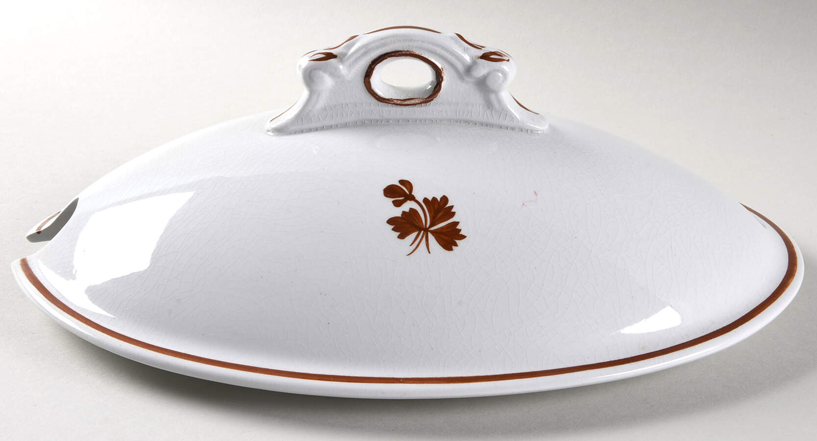 Tea Leaf Lid for Tureen by Alfred Meakin-1