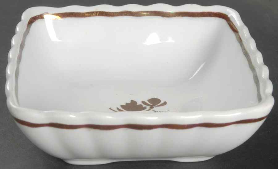 Tea Leaf 6" Square Vegetable Bowl by Alfred Meakin-1