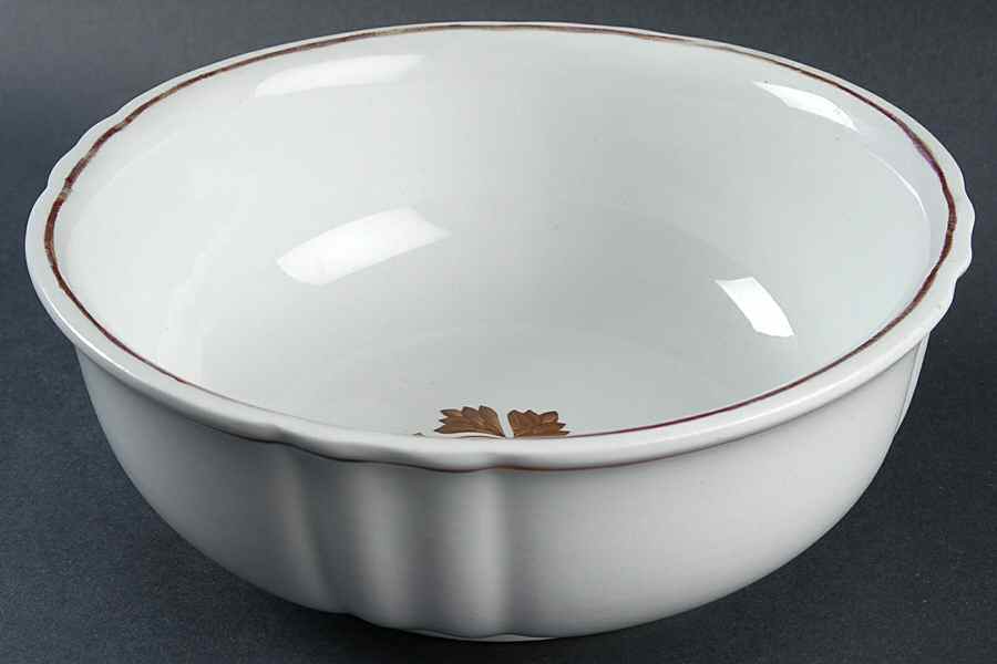Tea Leaf 9" Round Baker by Alfred Meakin-1