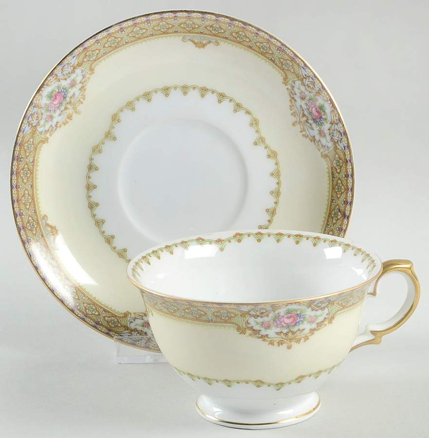 Annette Footed Cup & Saucer Set by Meito-1