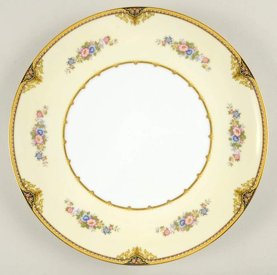Beatrice 12" Chop Plate (Round Platter) by Meito-1