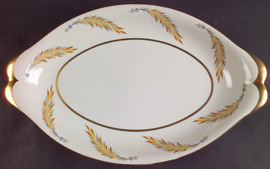 Courtley 15" Oval Serving Platter by Meito-1