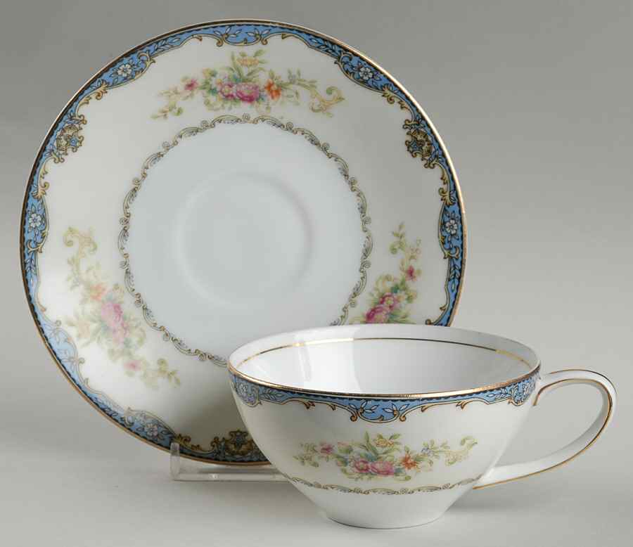 Thames Flat Cup & Saucer Set by Meito-1