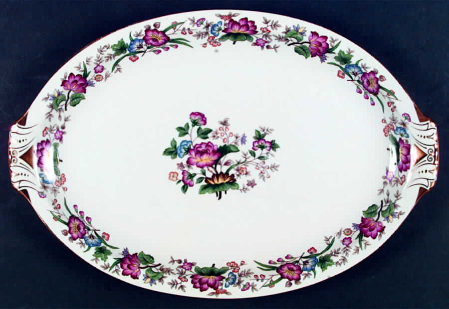 Thalia 17" Oval Serving Platter by Meito-1