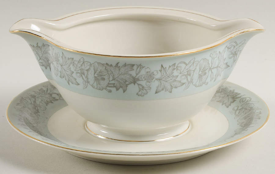 Wild Cherry Gravy Boat with Attached Underplate by Meito-1
