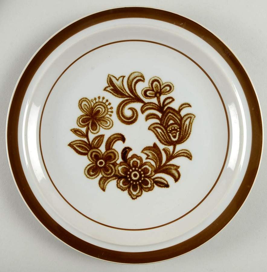 Brown Monterrey Dinner Plate by Service Merchandise Inc-1