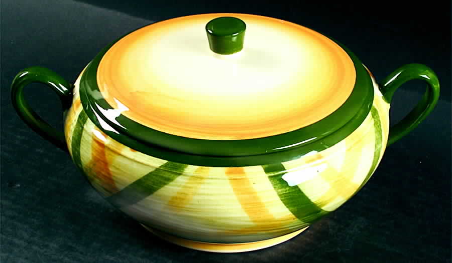 Gingham Green 1.5 Qt Round Covered Casserole by Metlox - Poppytrail - Vernon-1