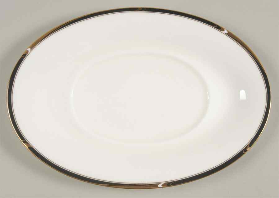 Academy Underplate for Gravy Boat by Mikasa-1