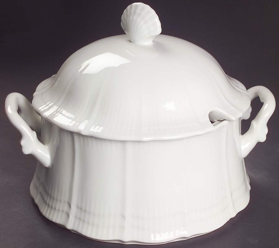 Allura White 2 Qt Round Covered Casserole by Mikasa-1