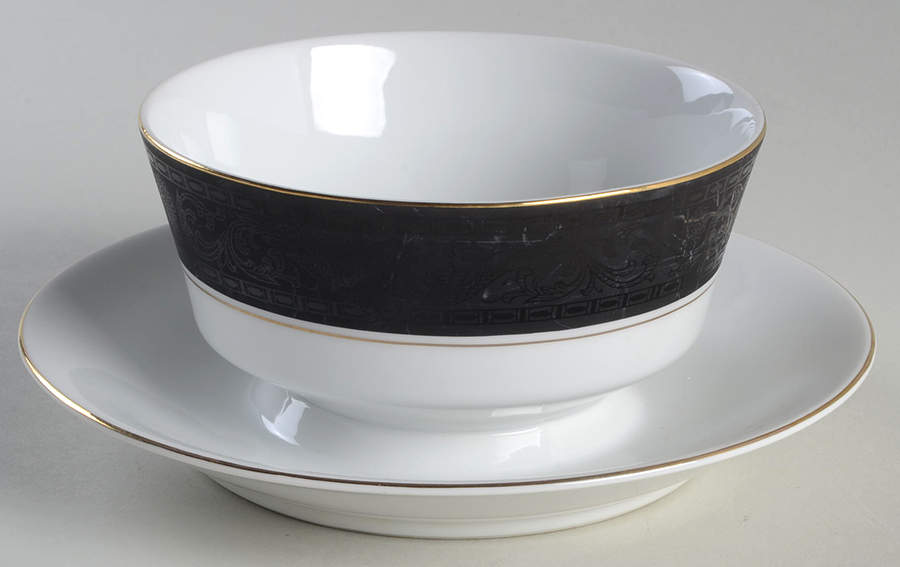 Ambassador Gravy Boat with Attached Underplate by Mikasa-1