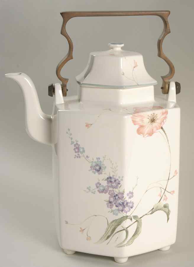 Amsterdam Brass Handle Coffee Pot & Lid by Mikasa-1