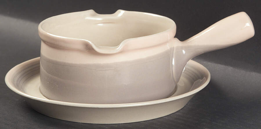 Aruba Gravy Boat & Underplate by Mikasa-1