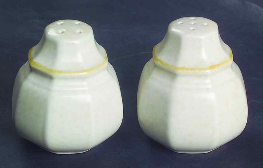 Avante Ivory Salt & Pepper Set by Mikasa-1