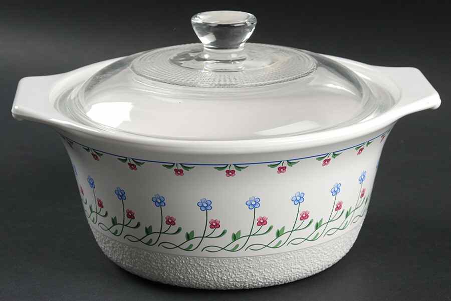 Bali Hai 1.25 Qt Round Covered Casserole by Mikasa-1