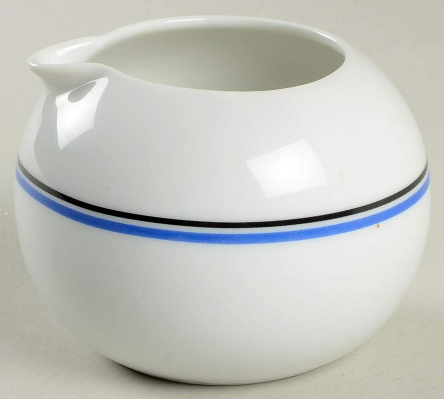 Beauchamp Blue Creamer by Mikasa-1