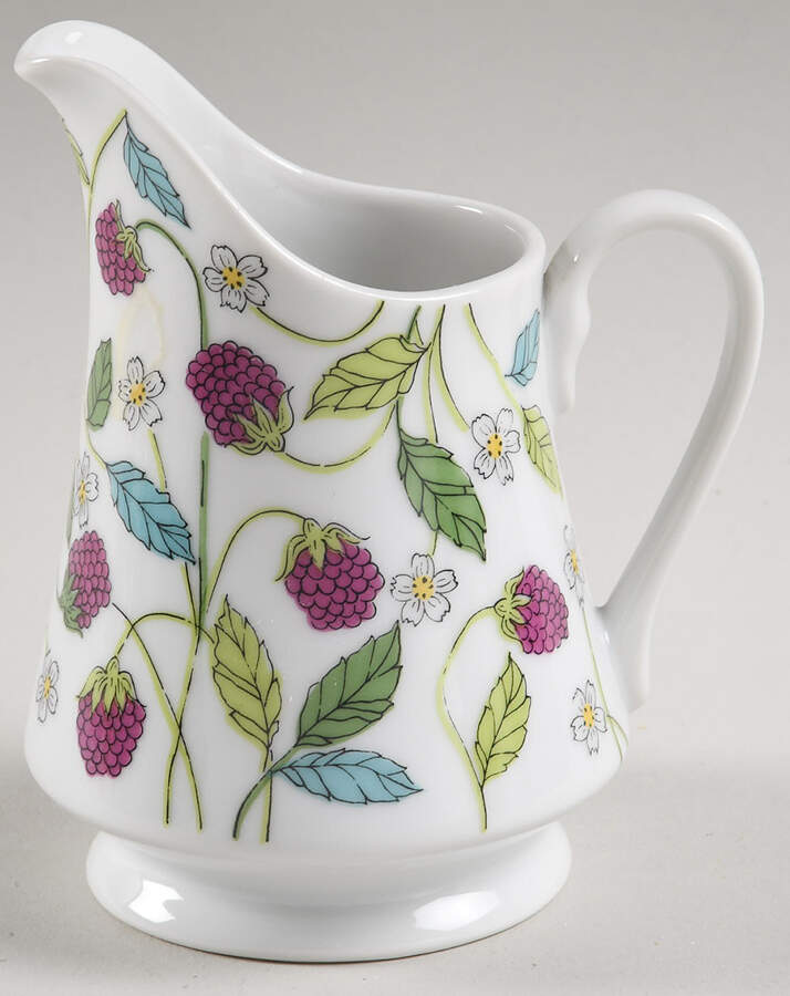 Berry Heaven Creamer by Mikasa-1
