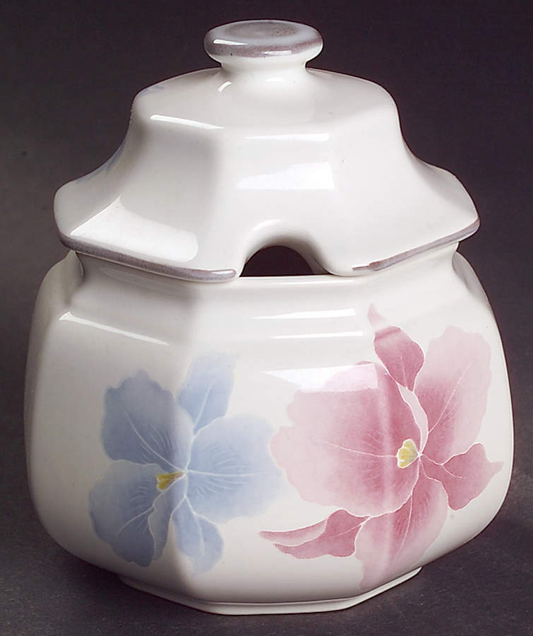 Beau Monde Sugar Bowl & Lid by Mikasa-1