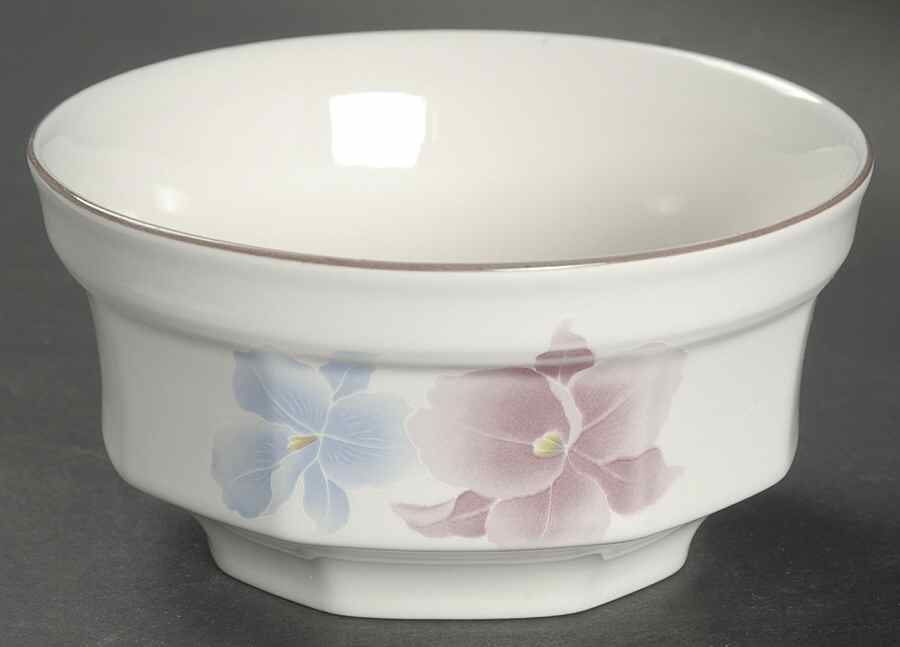 Beau Monde Fruit/Dessert (Sauce) Bowl by Mikasa-1
