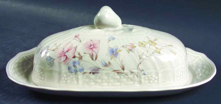 Bella Maria 1/4 Lb Covered Butter by Mikasa-1