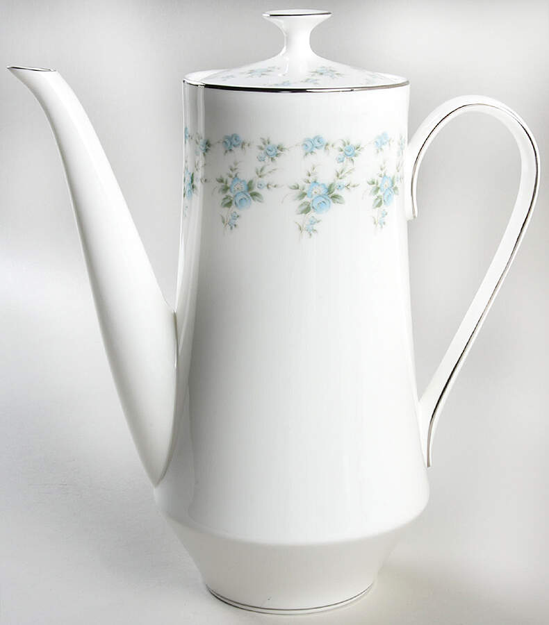 Brearley Coffee Pot & Lid by Mikasa-1