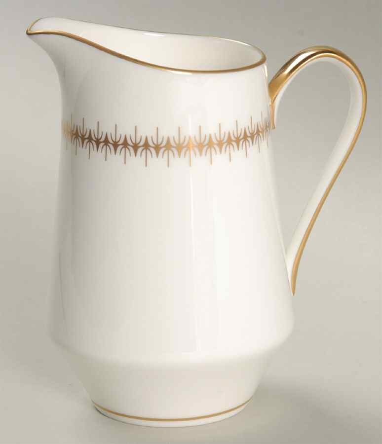 Bryn Mawr Creamer by Mikasa-1