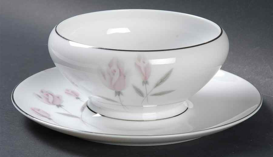 Bridal Rose Gravy Boat with Attached Underplate by Mikasa-1