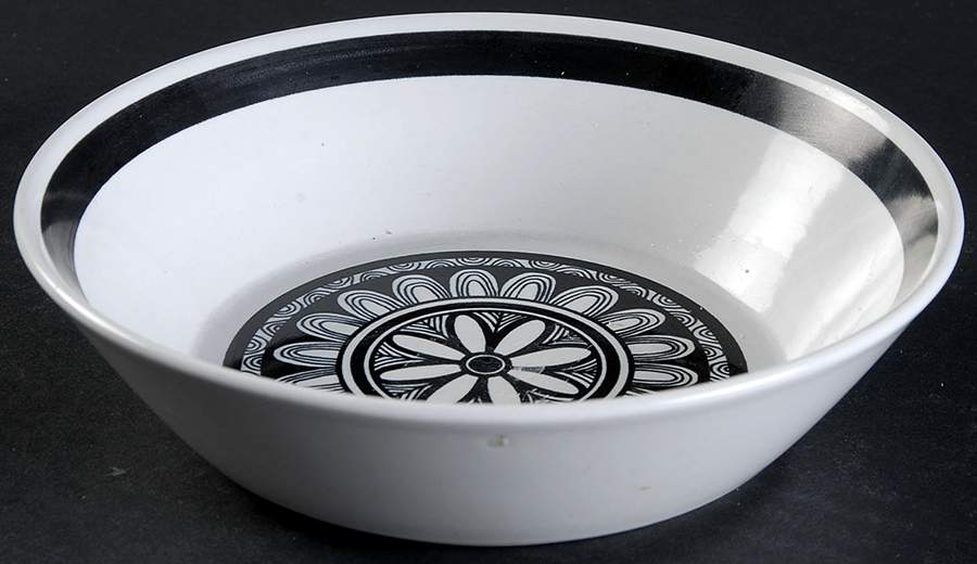 Capreol Soup/Cereal Bowl by Mikasa-1