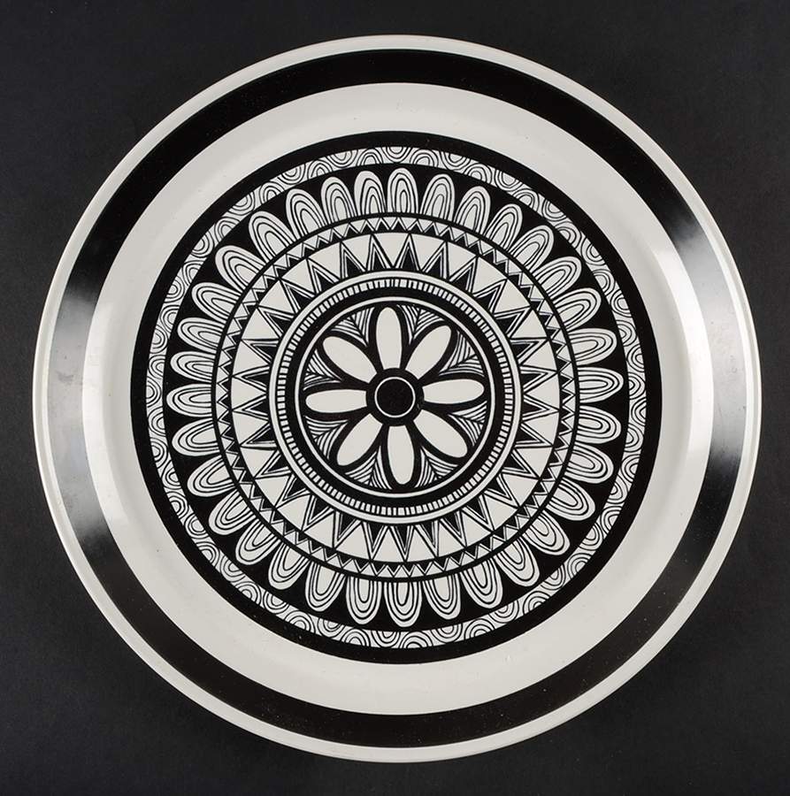 Capreol 12" Chop Plate (Round Platter) by Mikasa-1