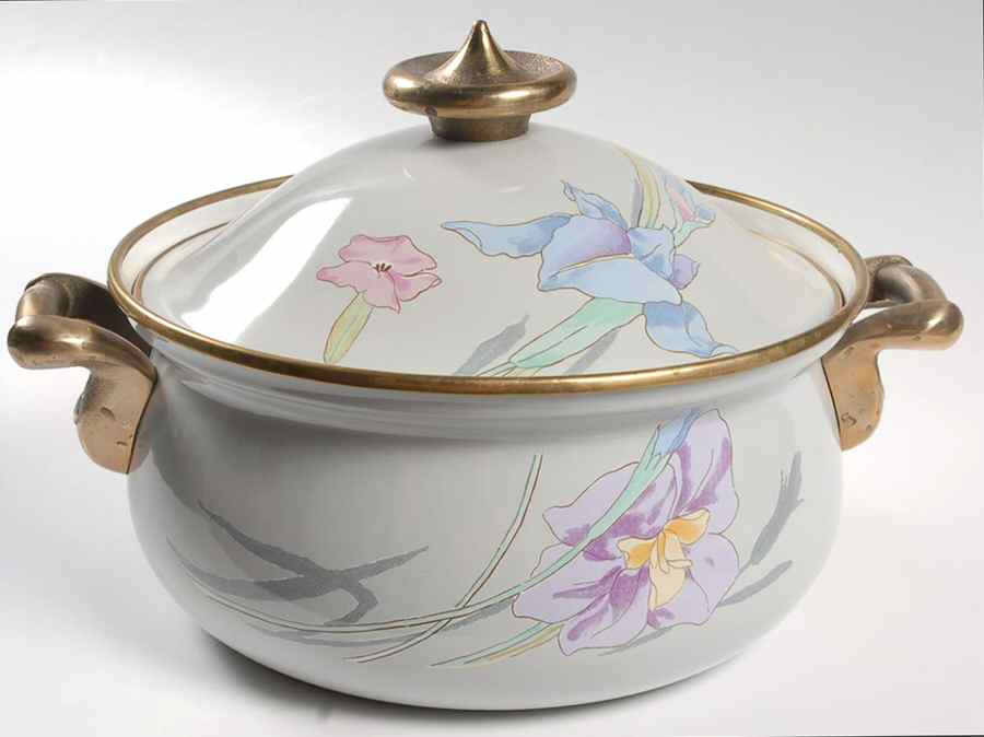 Charisma Gray 3 Quart Metal Covered Casserole by Mikasa-1