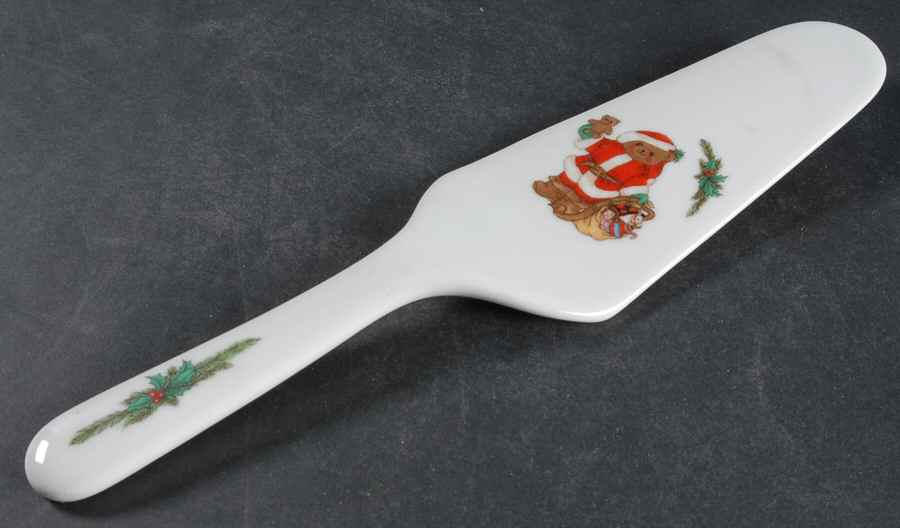 Christmas Bear Solid Ceramic Pie/Cake Server by Mikasa-1