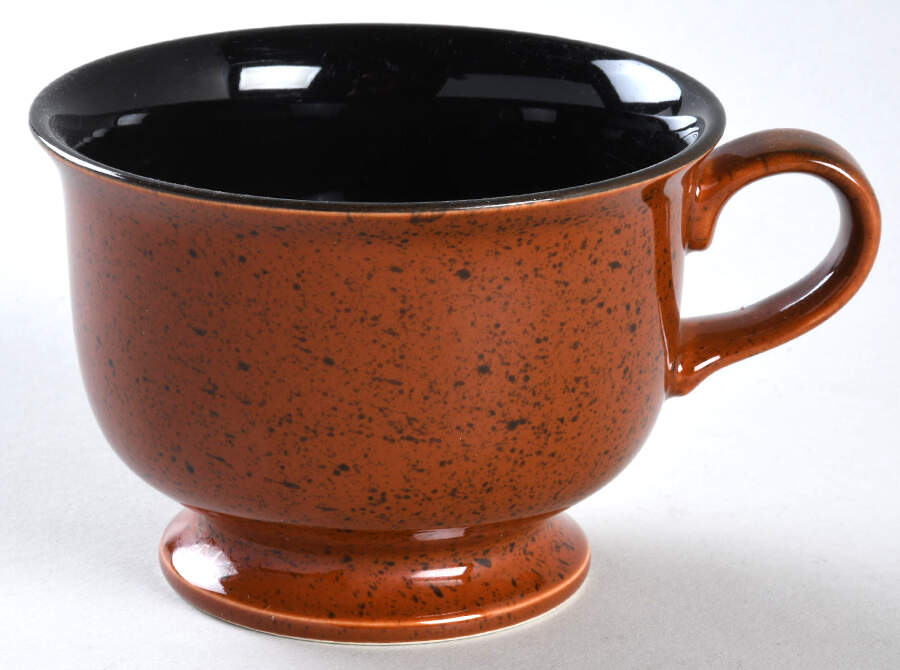 Chromatic Terra Cotta Footed Cup by Mikasa-1