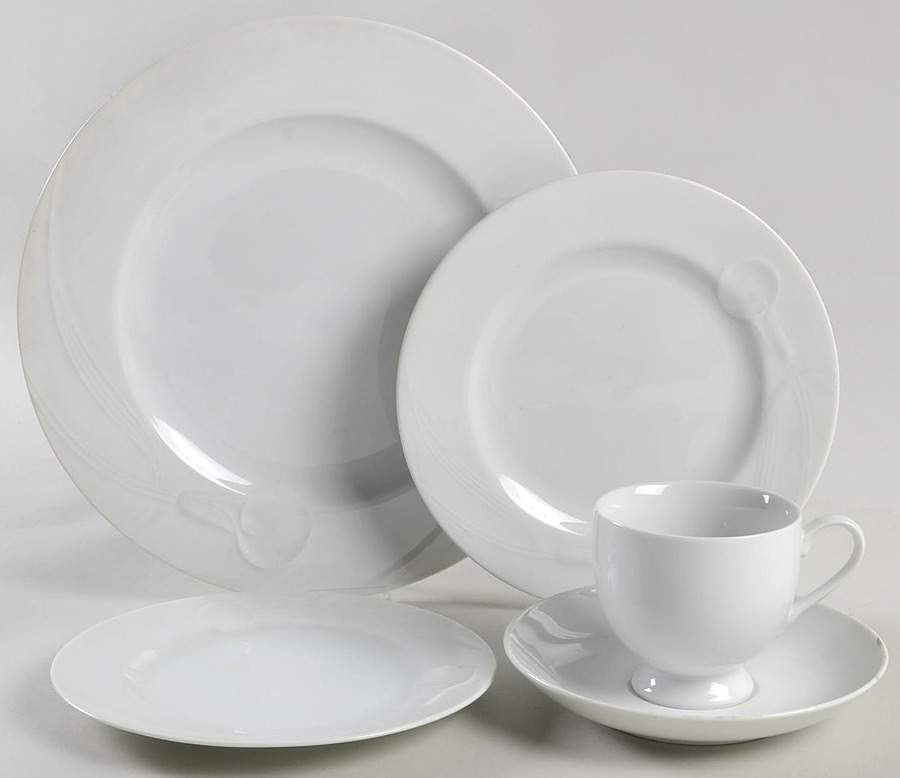 Classic Flair White 5 Piece Place Setting by Mikasa-1