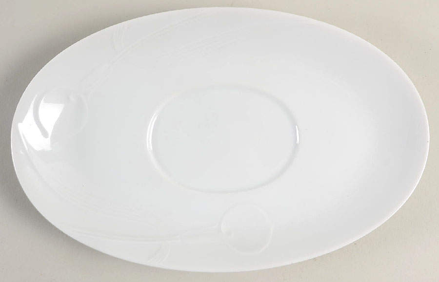 Classic Flair White Underplate for Gravy Boat by Mikasa-1
