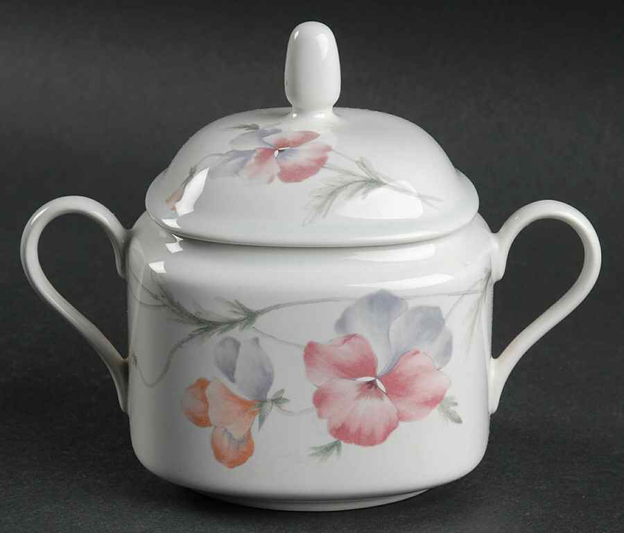 Clinging Vines Sugar Bowl & Lid by Mikasa-1