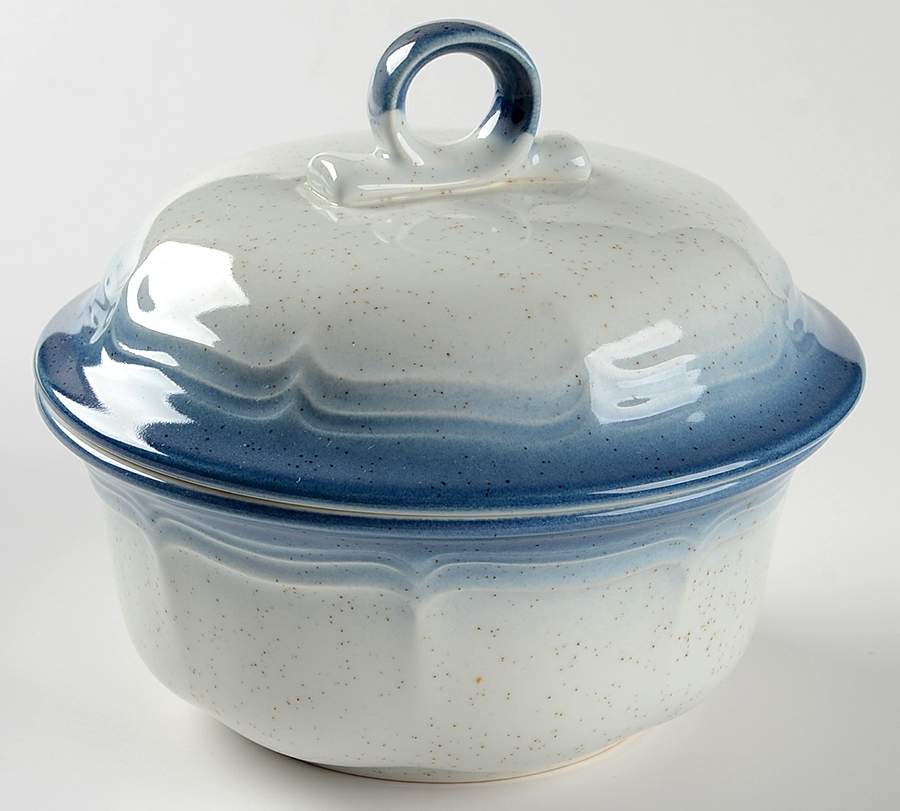 Country Club Individual Casserole & Lid by Mikasa-1
