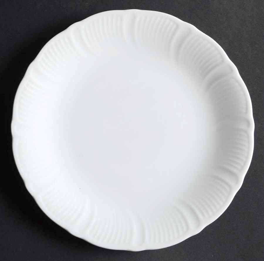 Coquille Salad Plate by Mikasa-1