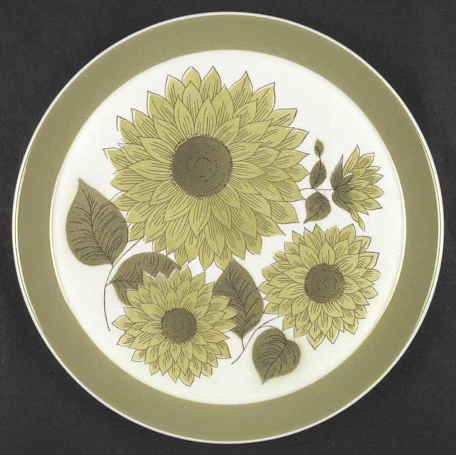 Dahlia Dinner Plate by Mikasa-1