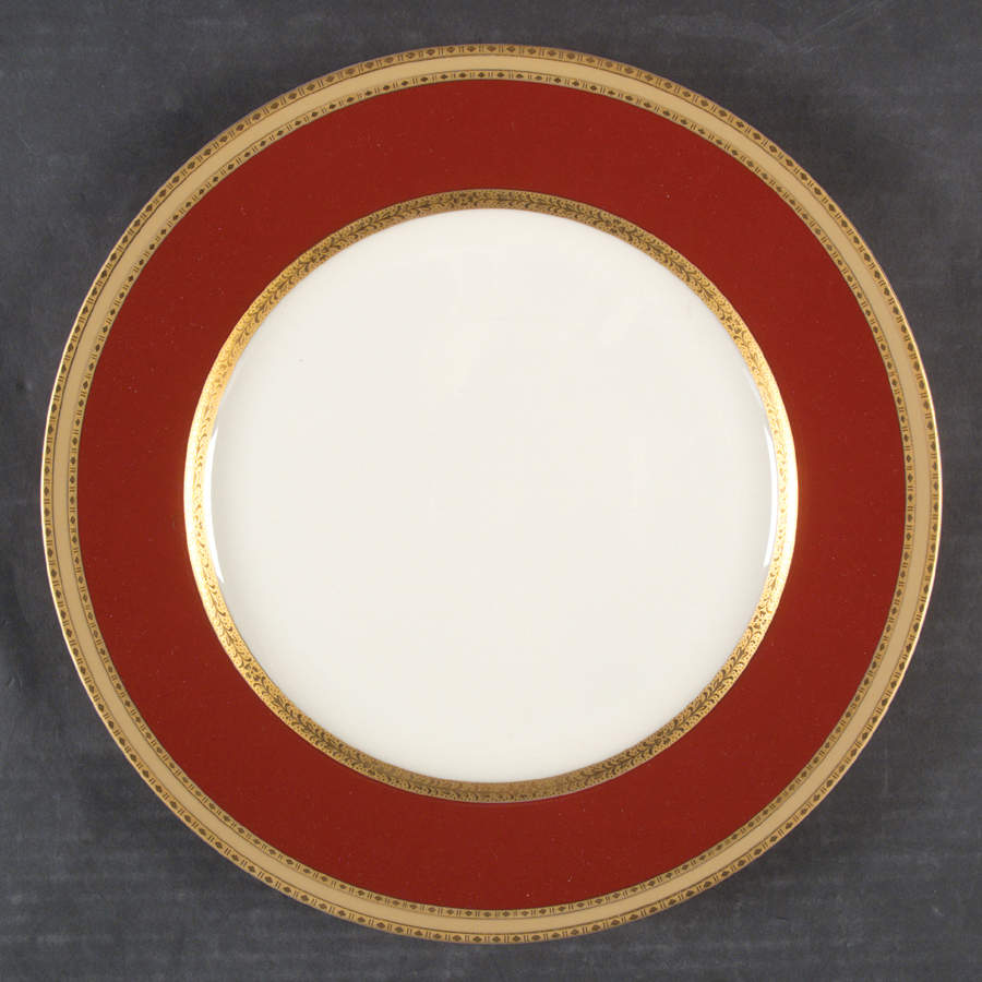French Embassy Red (L2829) 12" Chop Plate (Round Platter) by Mikasa-1