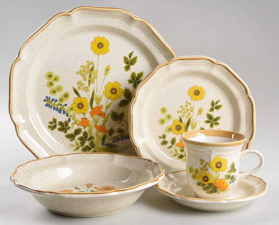 Fresh Floral 5 Piece Place Setting by Mikasa-1