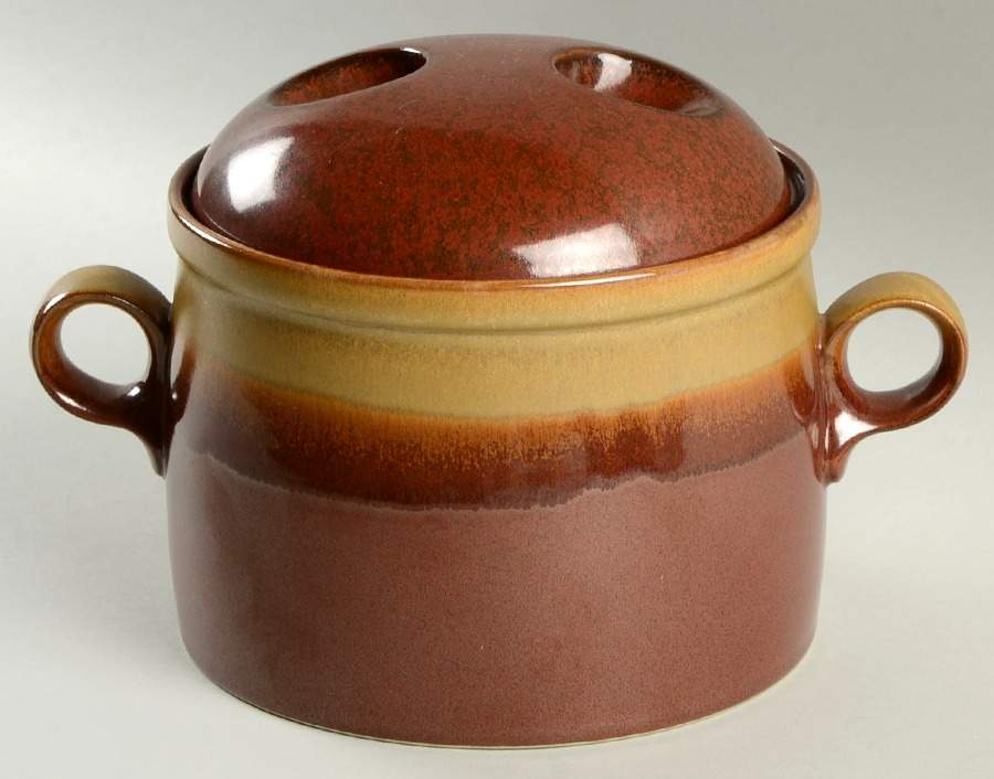 Fusion Bean Pot & Lid by Mikasa-1