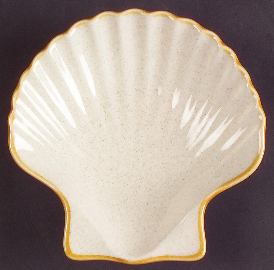 Garden Club Shell Shaped Dish by Mikasa-1