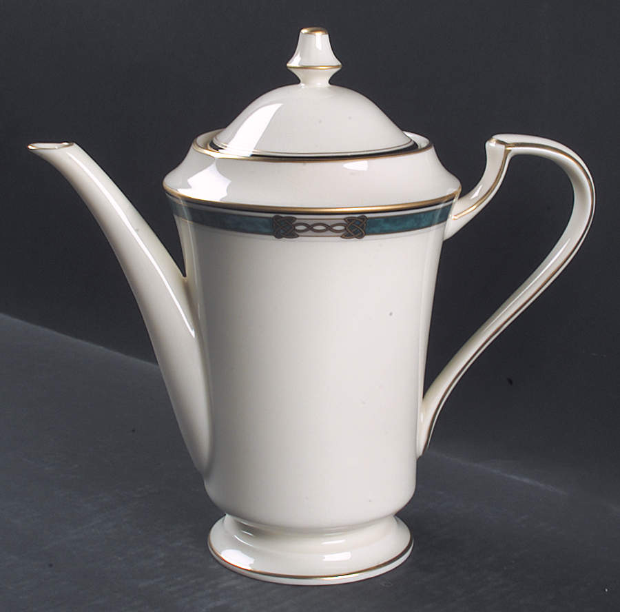 Golden Legacy Coffee Pot & Lid by Mikasa-1