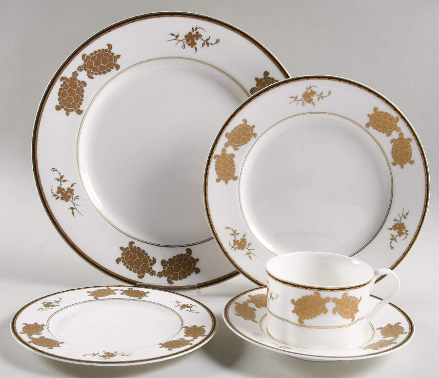 Golden Legend 5 Piece Place Setting by Mikasa-1