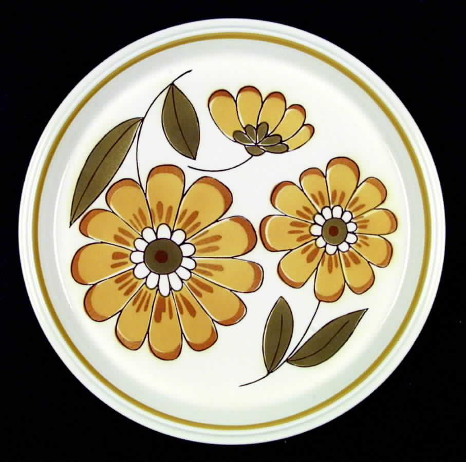 Happy Dinner Plate by Mikasa-1