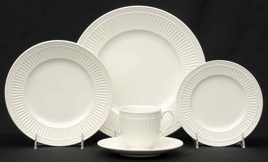 Italian Countryside (Stoneware) 40 Piece Estate Set by Mikasa-1