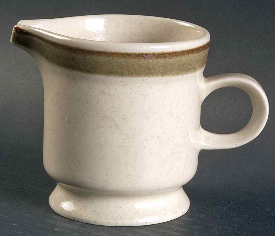 Lazy Daisies Creamer by Mikasa-1