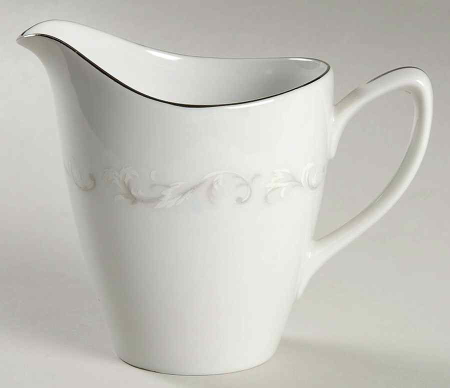 Ladue Creamer by Mikasa-1